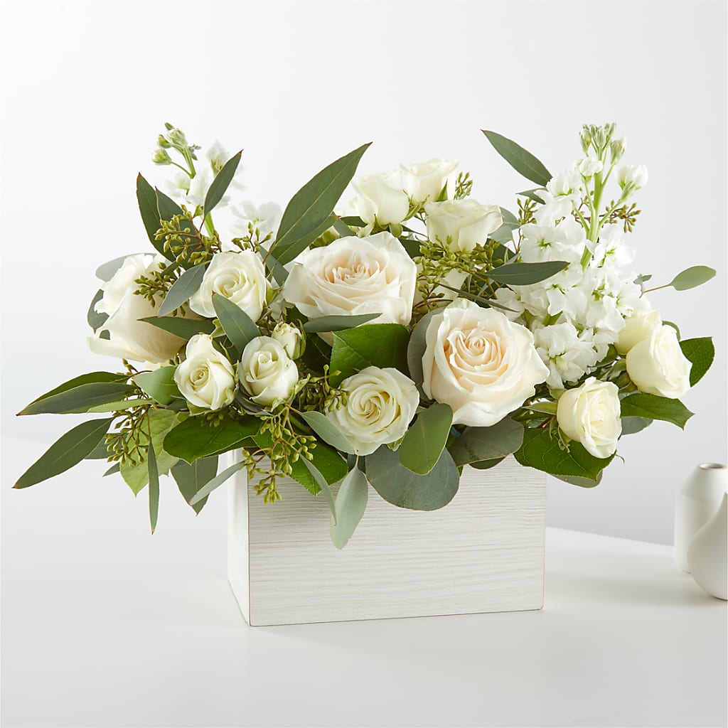Fresh Linen Box Bouquet – FLOWERS & FAIRYTALES, Pittsburgh PA
