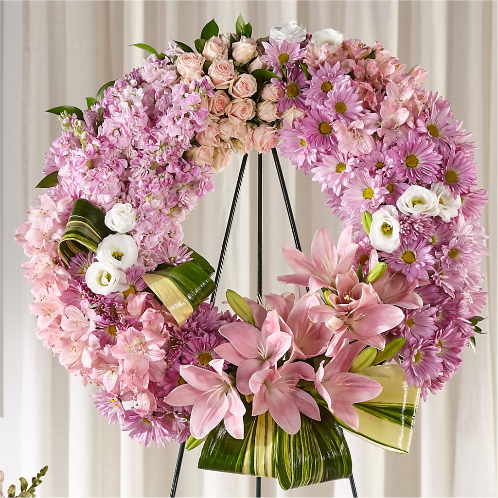 Gift of Warmth Wreath – FLOWERS & FAIRYTALES, Pittsburgh PA