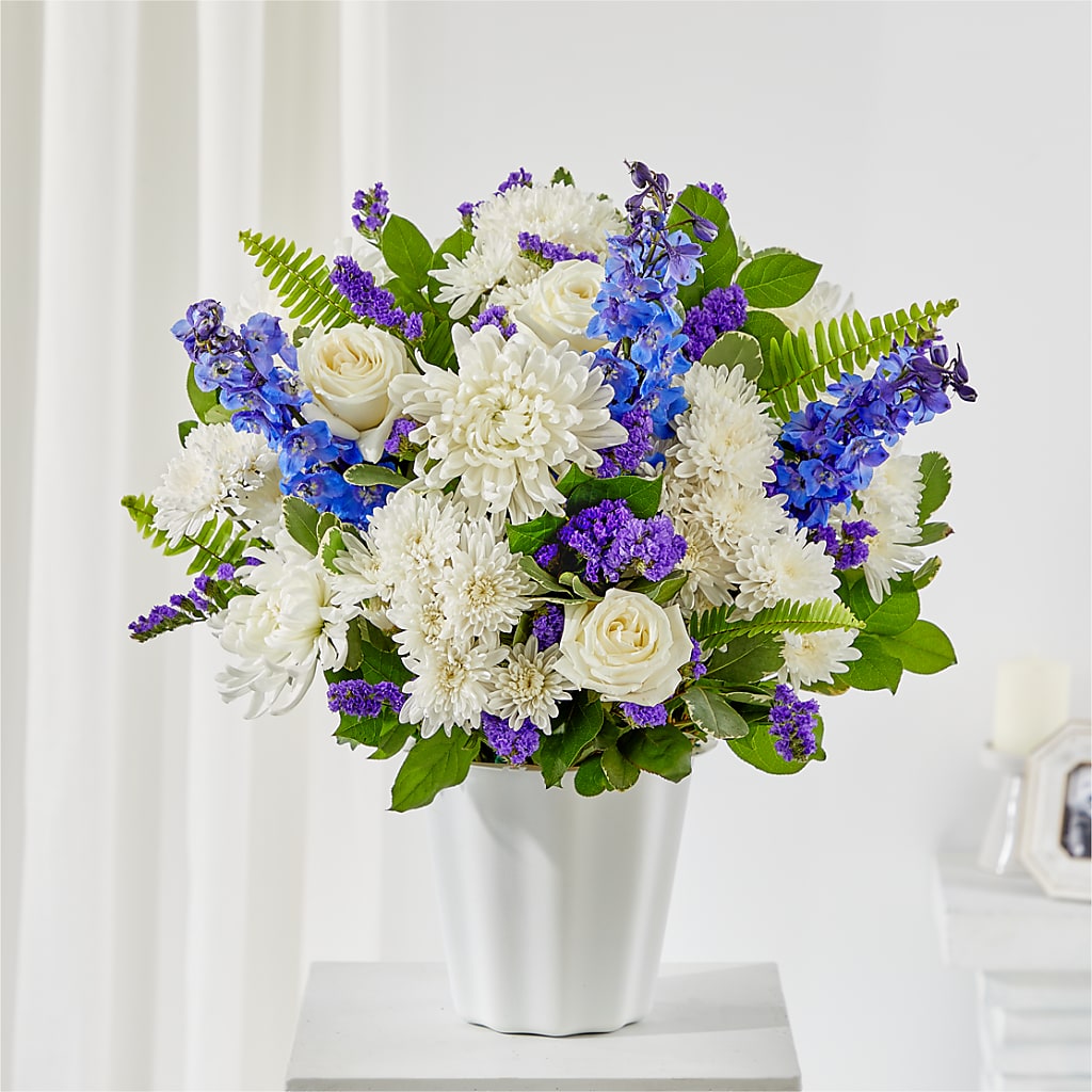 Hold Dear Tabletop Basket – FLOWERS & FAIRYTALES, Pittsburgh PA