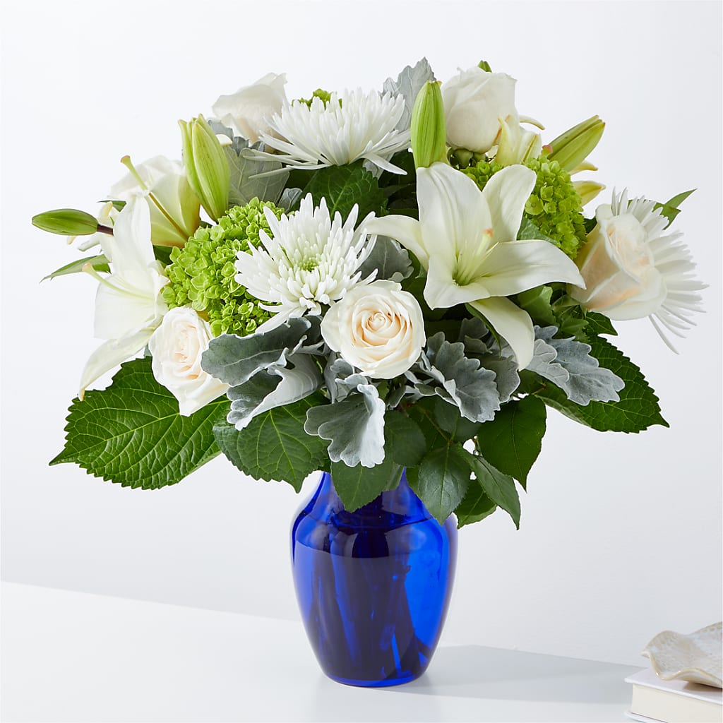 Snowy Dreams Bouquet – FLOWERS & FAIRYTALES, Pittsburgh PA