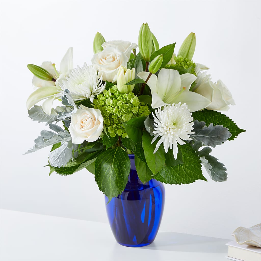 Snowy Dreams Bouquet – FLOWERS & FAIRYTALES, Pittsburgh PA
