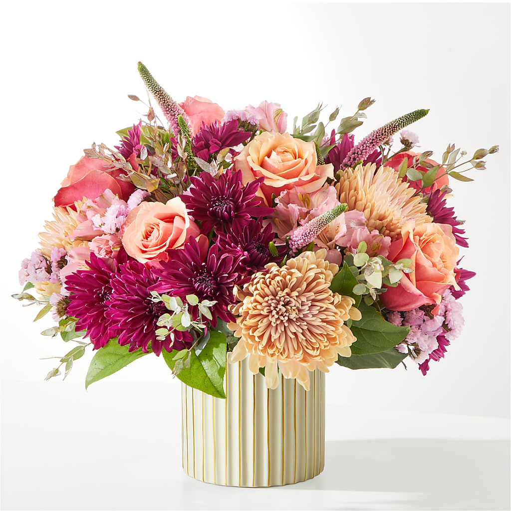 Berry Cobbler Bouquet with Ivory Vase – FLOWERS & FAIRYTALES, Pittsburgh PA