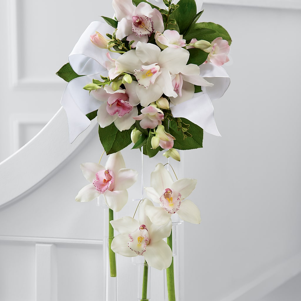 Perfect Entrance Pew Arrangement – FLOWERS & FAIRYTALES, Pittsburgh PA