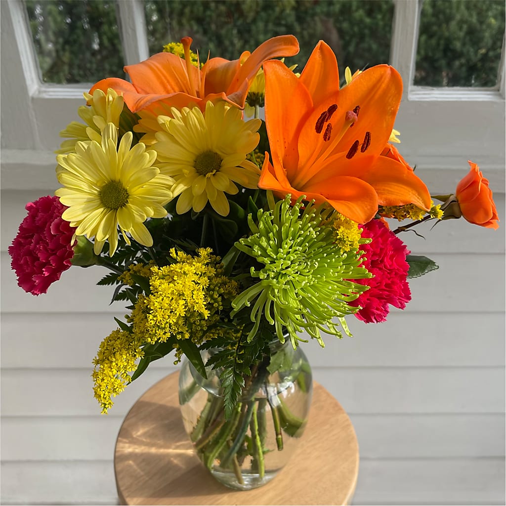 Bold & Bright – A Florist Original – FLOWERS & FAIRYTALES, Pittsburgh PA