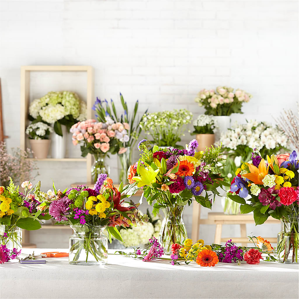 Bold & Bright – A Florist Original – FLOWERS & FAIRYTALES, Pittsburgh PA