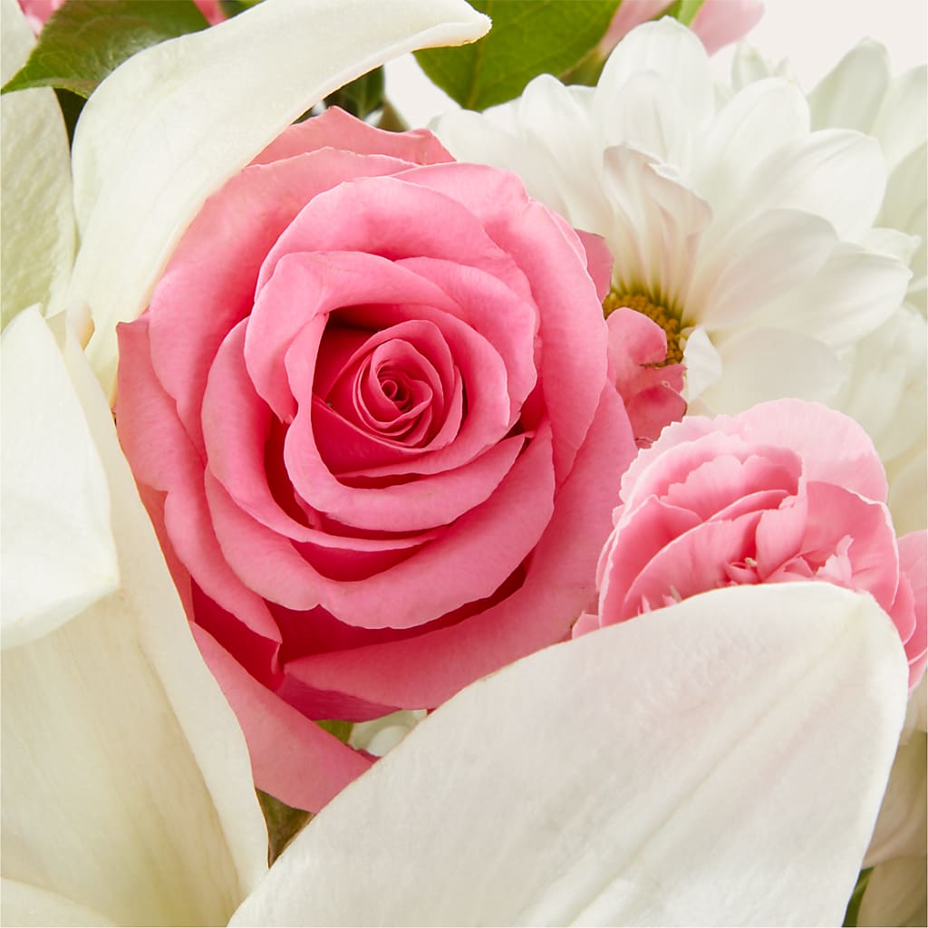 Whispers of Comfort Bouquet – FLOWERS & FAIRYTALES, Pittsburgh PA