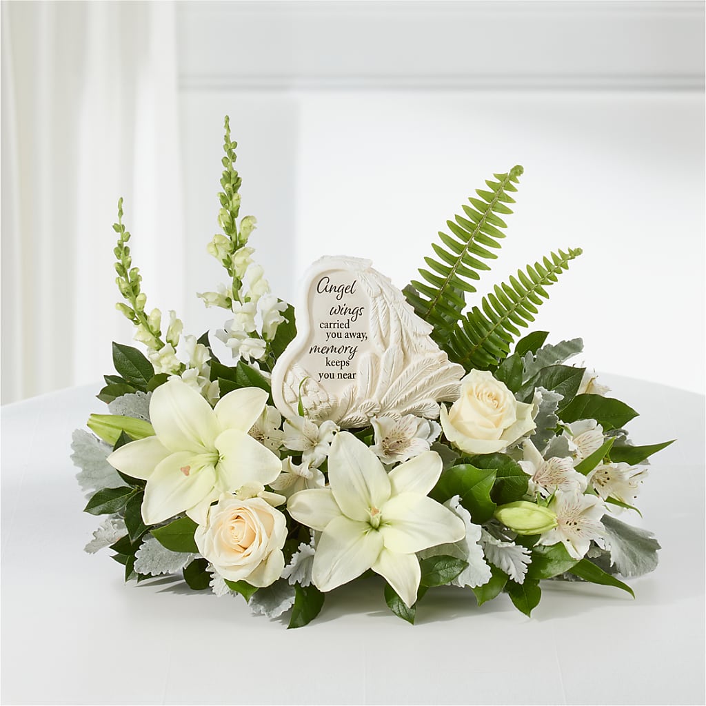 Holding You Close Arrangement – FLOWERS & FAIRYTALES, Pittsburgh PA