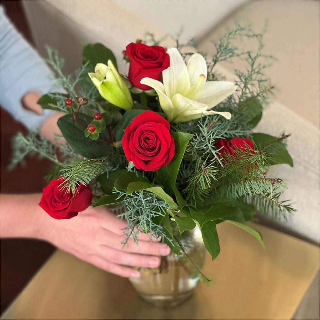 Glittering Lights Bouquet – FLOWERS & FAIRYTALES, Pittsburgh PA