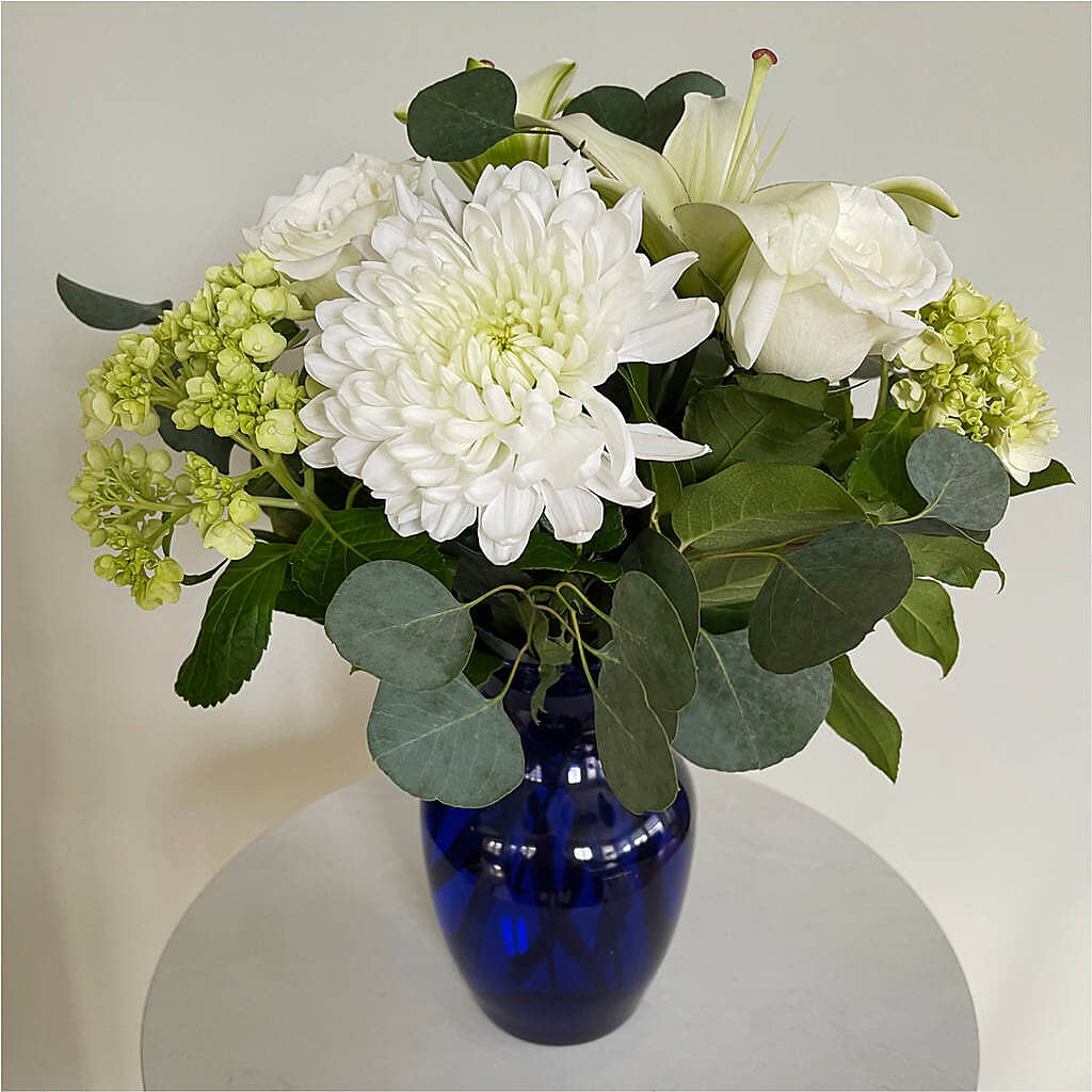 Snowy Dreams Bouquet – FLOWERS & FAIRYTALES, Pittsburgh PA