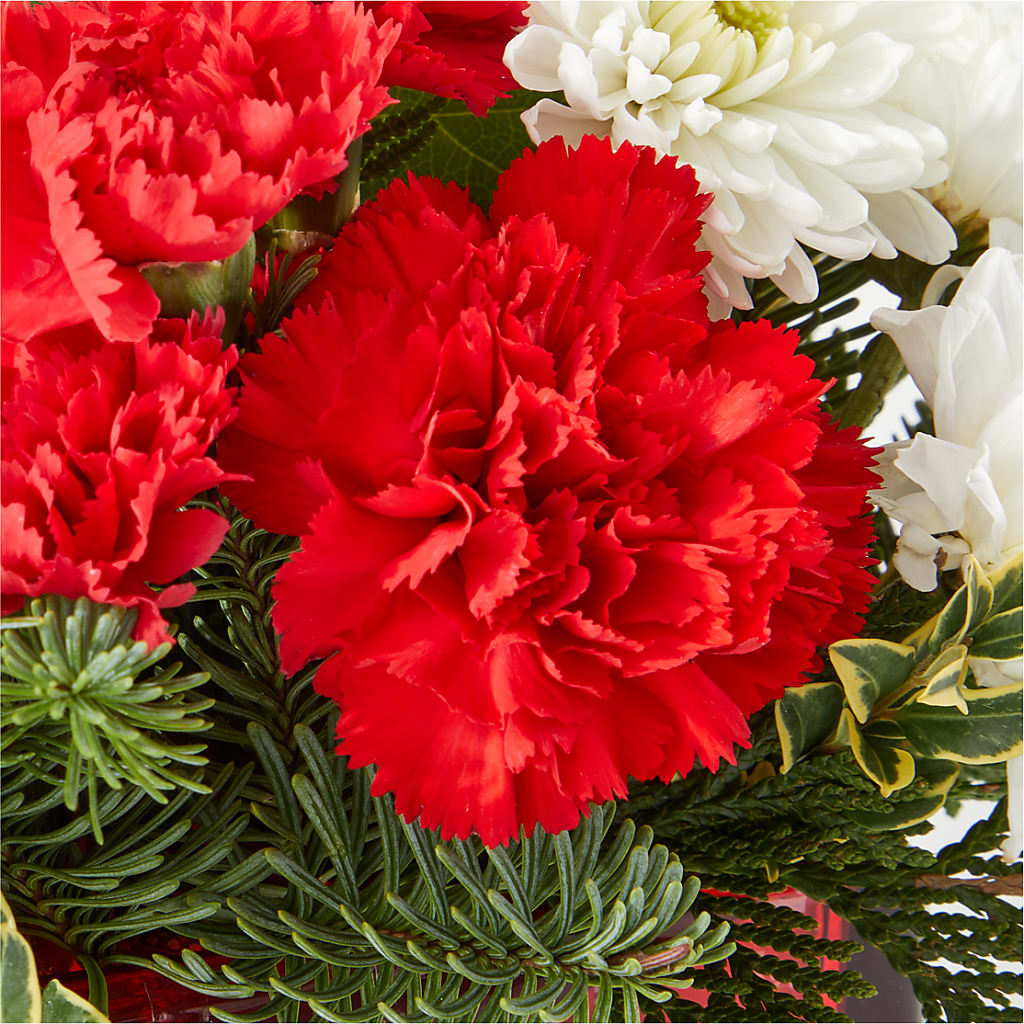 Christmas Market Bouquet – FLOWERS & FAIRYTALES, Pittsburgh PA
