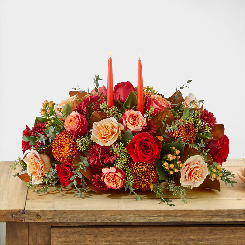 Gather Near Centerpiece – FLOWERS & FAIRYTALES, Pittsburgh PA