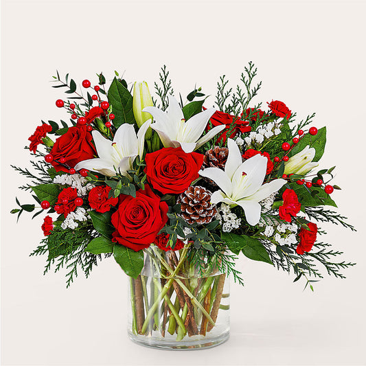 Best in Snow Bouquet – FLOWERS & FAIRYTALES, Pittsburgh PA